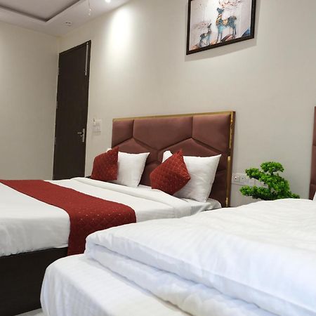 Hotel De Hocks Deluxe - New Delhi Railway Station Extérieur photo