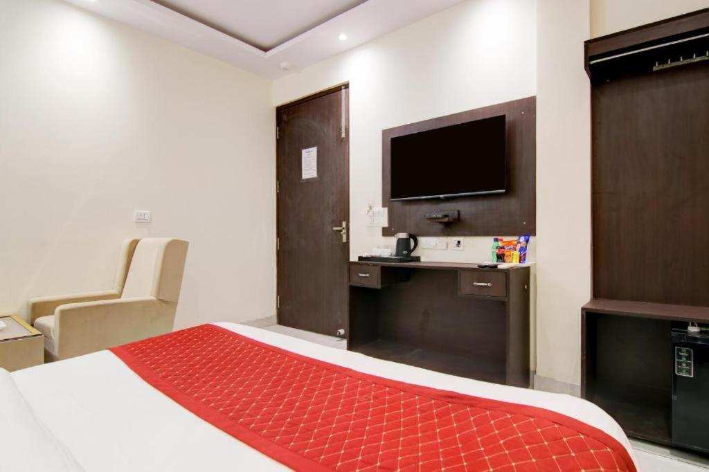 Hotel De Hocks Deluxe - New Delhi Railway Station Extérieur photo
