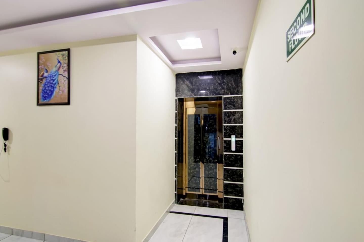 Hotel De Hocks Deluxe - New Delhi Railway Station Extérieur photo